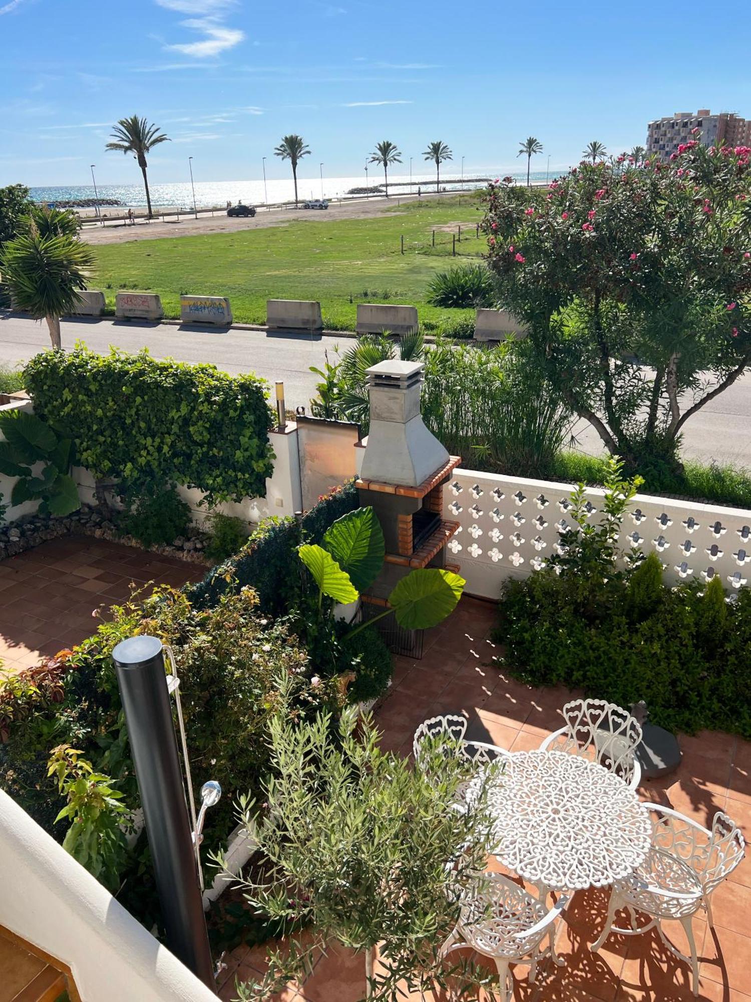 Espectacular Sunny House In The Beach Cunit Bagian luar foto